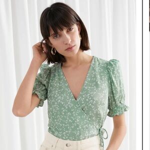 Los Angeles Atelier & Other Stories Puff Sleeve Wrap Floral Blouse | Size 8